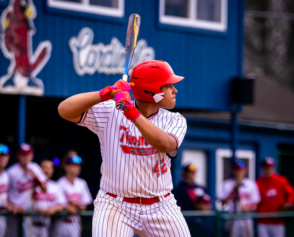 #42, Roberto Maysonet at bat