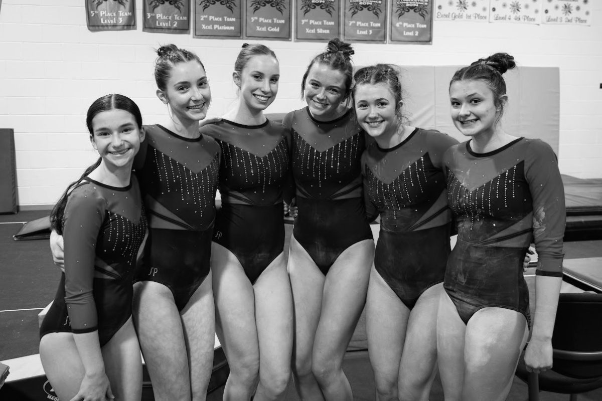TWHS Gymnastics Team (Alexa Fisher, Grace Niebauer, Heather Long, Alex Mahoney, Skylar Serrano, Emma Lawhead)