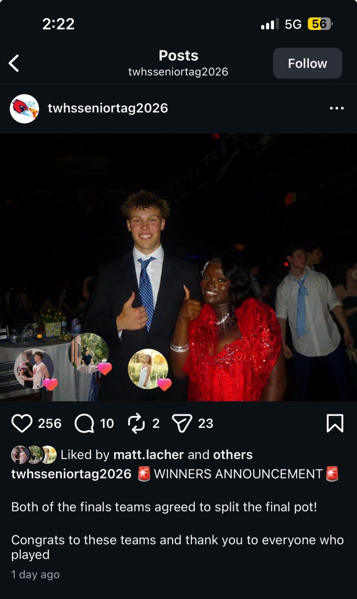 The two final captains together at prom, after agreeing to split the final prize